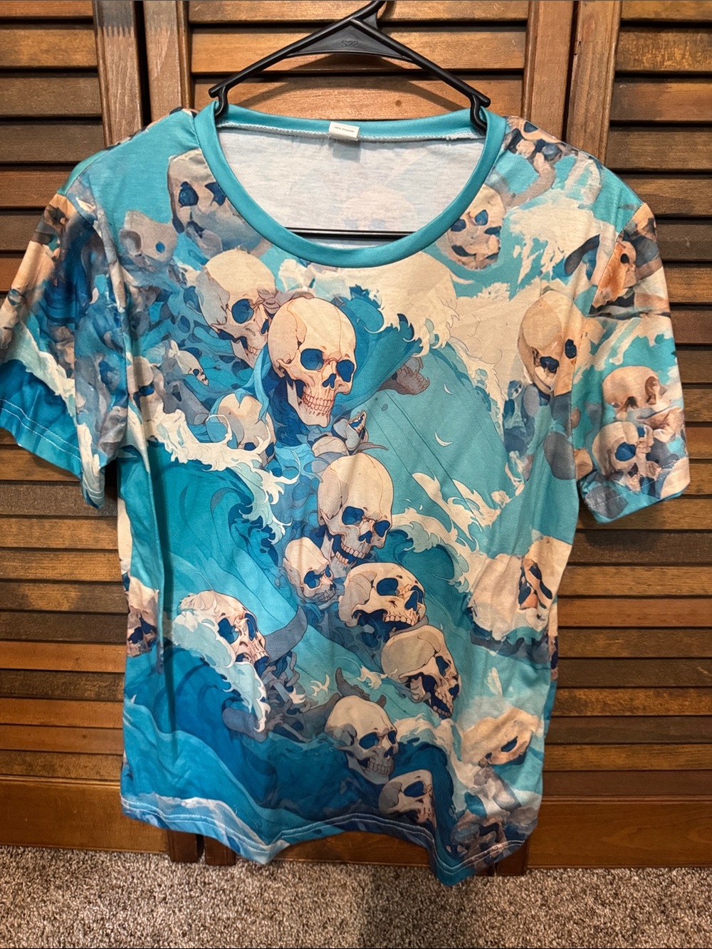 Blue Skull Wave Graphic Short Sleeve Tee